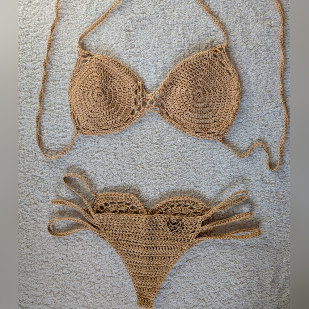 Golden Goddess Handmade Crochet Bikini Set , Like new XS-S